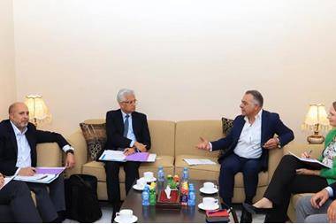 المنتدى الاقتصادي والبنك الدولي يناقشان تحديات الاقتصاد الوطني