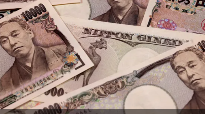 بعد تراجع حاد.. الحكومة اليابانية تتدخل لإنقاذ الين