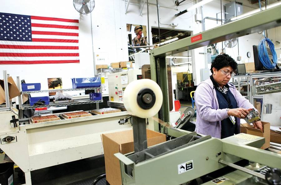 طلبات إعانة البطالة الأمريكية ترتفع إلى 213 ألفاً