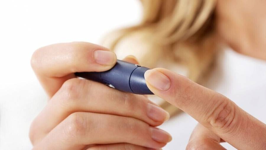 تعرّف عليها.. 7 فواكه خطيرة وتسبب ارتفاعًا حادًا بالسكر في الدم