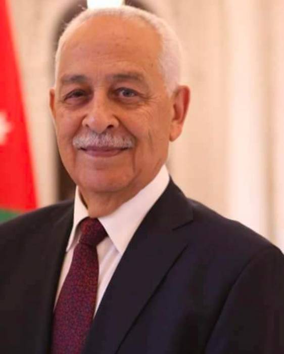 يوسف العيسوي  حارس التاريخ ومشرّع الأبواب وشقيق الجميع