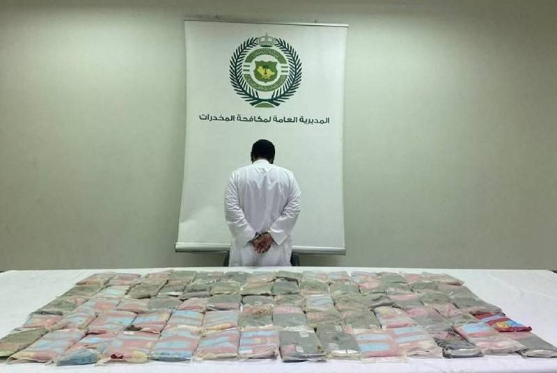 «مكافحة المخدرات» في السعودية : القبض على مواطن بحوزته 70 كغم من الحشيش.. وإحالته لـ«النيابة»