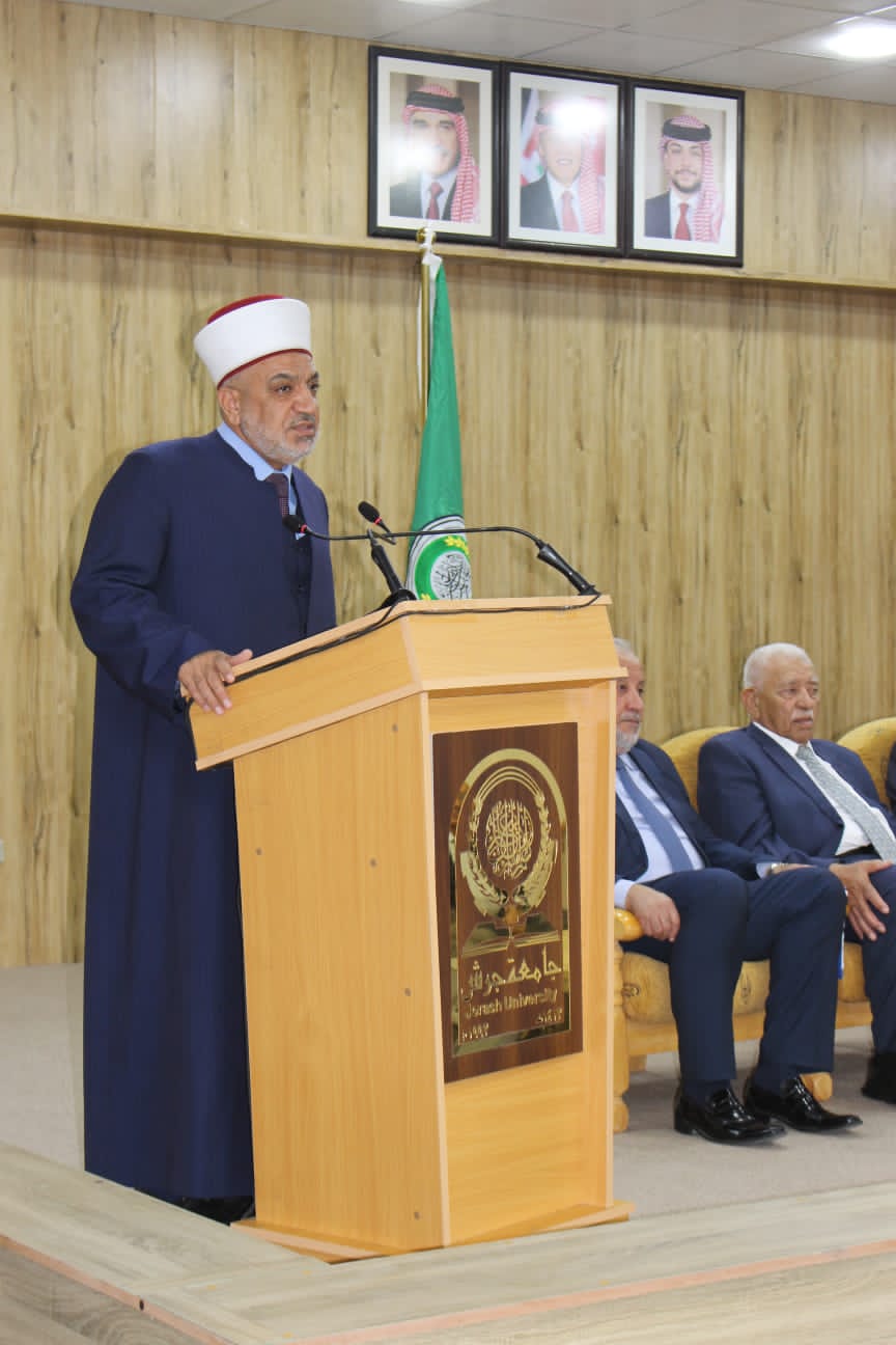وزير الأوقاف يرعى حفل توزيع جائزة المرحوم الدكتور محمد ربيع لحفظ القرآن الكريم في جامعة جرش