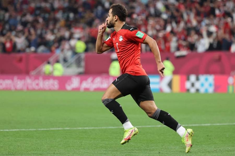 الوحدة يتعاقد مع أحمد رفعت نجم منتخب مصر
