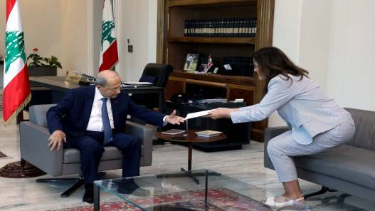 الرئيس اللبناني يتسلم رسالة من الوسيط الأميركي حول اقتراحات متعلقة بترسيم الحدود