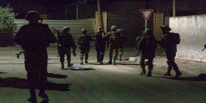 قوات الاحتلال تعتقل 19 فلسطينياً في الضفة الغربية