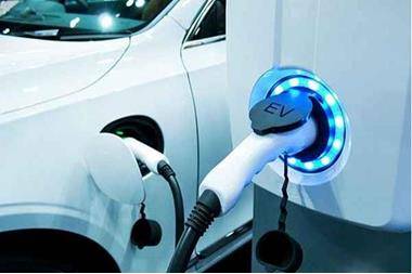 هيئة الطاقة تدعو الراغبين بإنشاء محطات شحن كهربائية إلى مراجعتها