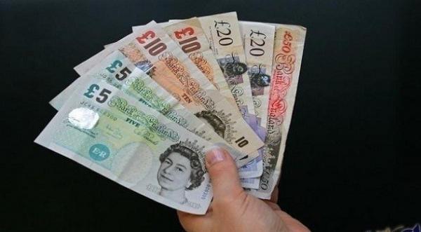 ارتفاع الجنيه الإسترليني أمام الدولار