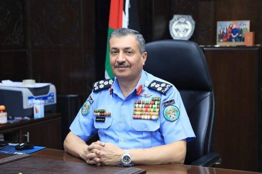 أسرة نيروز تُهنئ العميد انور الطراونه بتعيينه مساعدًا لمدير الأمن العام