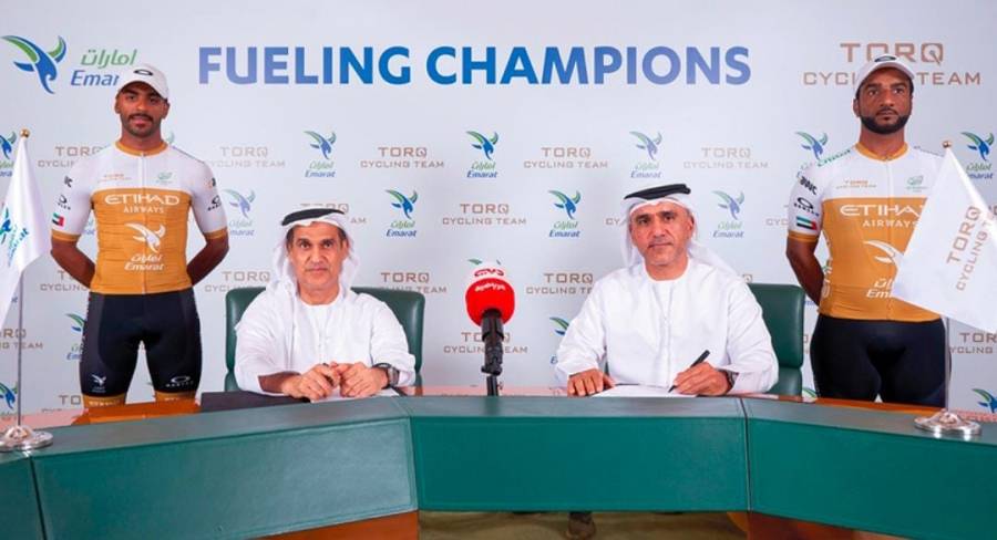 «إمارات» راعياً لفريق «تورك» للدراجات الهوائية