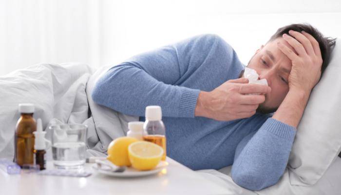الإنفلونزا فيروس قاتل.. أهمية التطعيم لكبار السن
