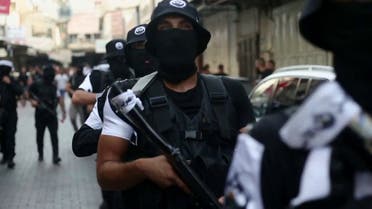 إسرائيل تعتقل 3 فلسطينيين بتهمة الانتماء إلى عرين الأسود