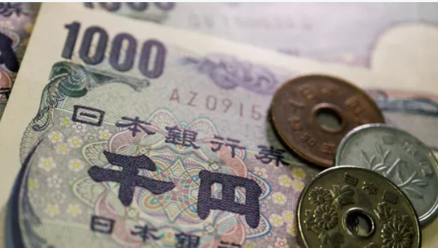 بعد هبوط كبير.. هل فقد الين الياباني لقبه كملاذ آمن؟