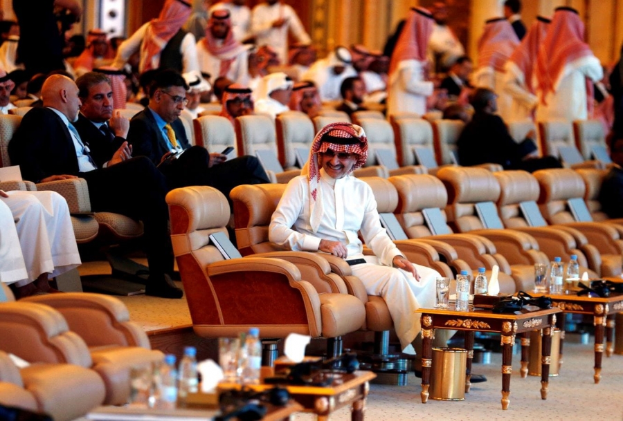 الوليد بن طلال ثاني أكبر المساهمين في تويتر بنحو 1.9 مليار دولار