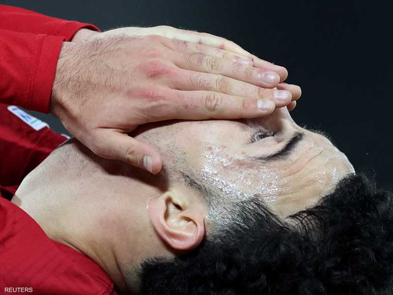 صلاح ونونيز يمنحان ليفربول الفوز لكن نابولي يضمن الصدارة