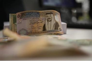 قرار مرتقب برفع الفوائد على القروض في الأردن