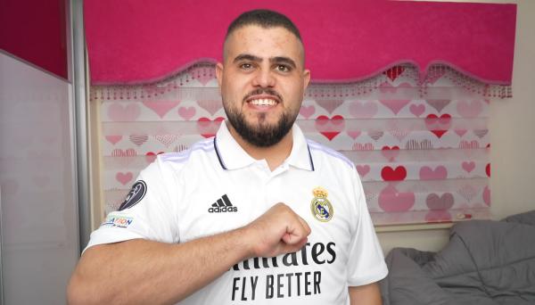 صانع المحتوى الرياضي أبو سروال يصل الى مليون متابع