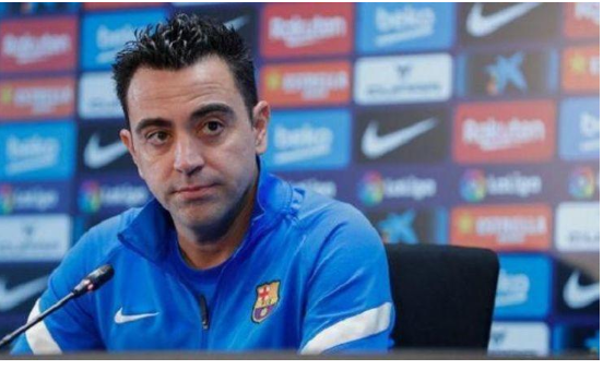 تشافي هرنانديز يلعن نحس برشلونة