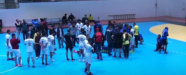 وفاة لاعب كفرنجة والمنتخب الوطني لكرة اليد عادل بكر