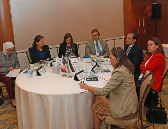 تأثير ارتفاع أسعار الشحن: من منظور الشركات الصغيرة والمتوسطة