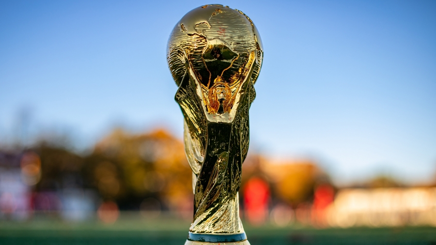 مُصنعة من البوليمر.. قطر تصدر عملات تذكارية لكأس العالم 2022