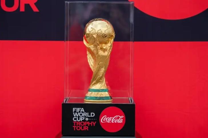 كأس العالم يصل إلى السعودية