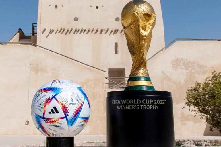 تكلفة كاس العالم تقدر بحوالي 18 مليون ومصنوع  من الذهب  وحجر الملاكيت...تفاصيل