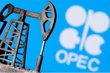 وزير الطاقة السعودي: أوبك+ ستظل حذرة بشأن الإنتاج