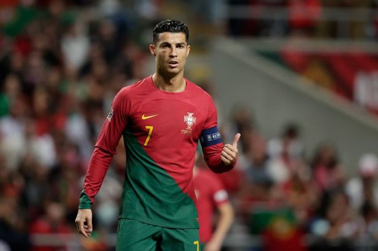 من هو أكبر لاعب في كأس العالم 2022؟