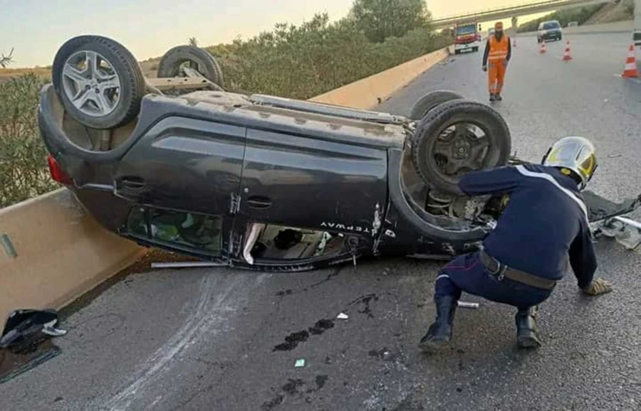 مصرع 16 شخصاً بحادث مروري في الجزائر