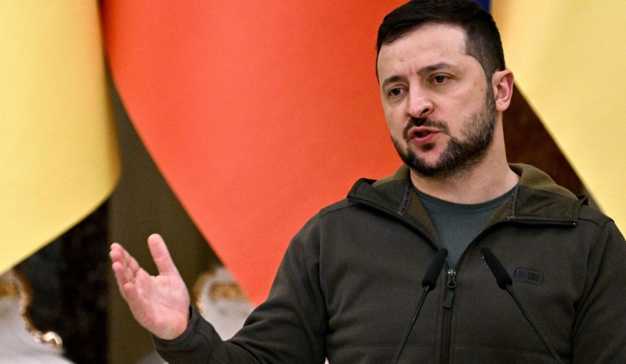زيلينسكي يتعهد للأوكرانيين بتأمين إمدادات الطاقة في البلاد
