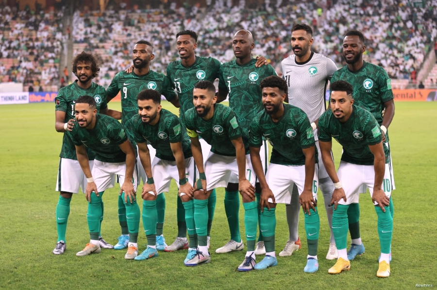 تشكيلة السعودية والأرجنتين لمباراتهما في كأس العالم