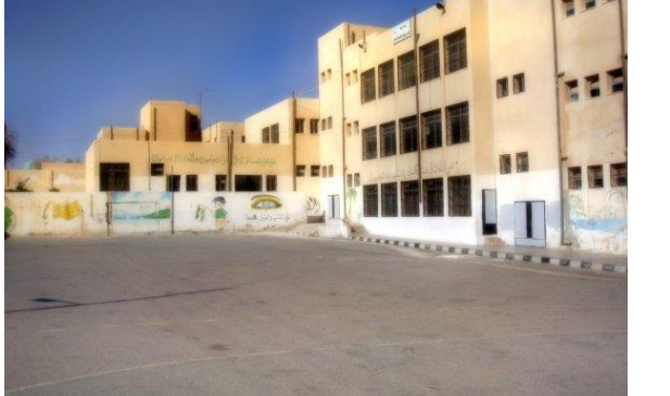 ضبط احداث سرقوا مدرسة بالرصيفة
