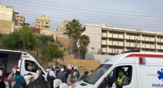 خروج طالبات حادثة اختناق بمدرسة بعمان من المستشفى