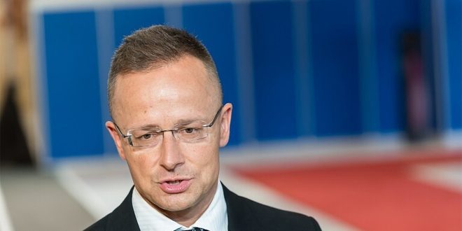 سيارتو: الولايات المتحدة هي المستفيد الأكبر من الركود الاقتصادي في أوروبا