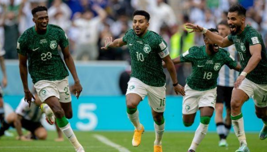 التشكيلة الأساسية للمنتخب السعودي أمام بولندا