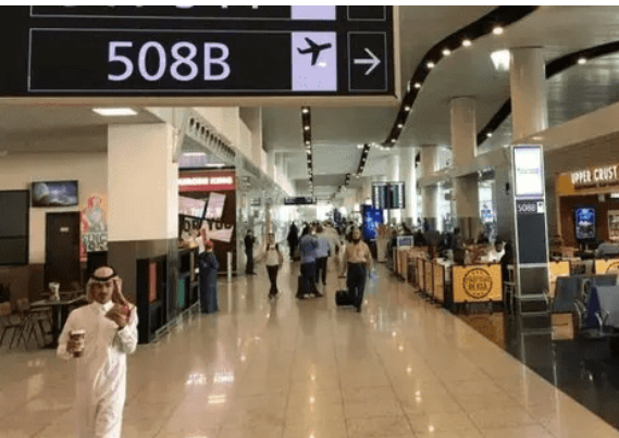 السعودية تعلن آلية الحصول على تأشيرة الزيارة الشخصية
