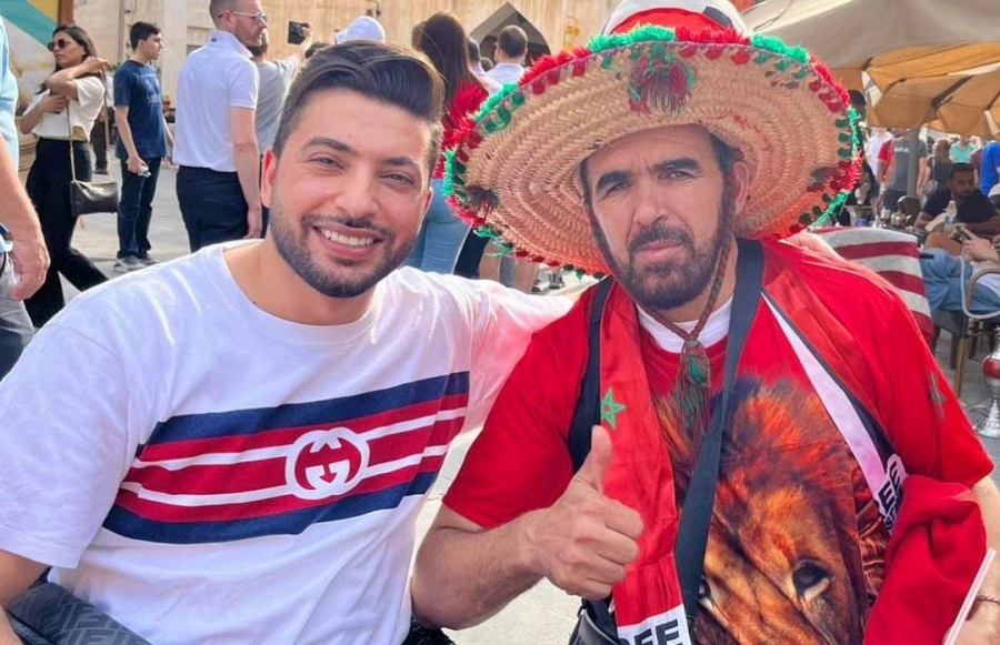 طبيب اردني بدبي يتكفل بزراعة أسنان لمشجع مغربي بعد تعرضه للتنمر...صور 