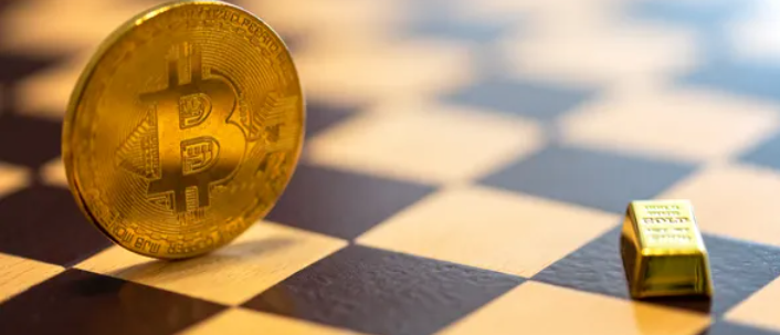 صراع الذهب والبتكوين.. أيهما سيفضل المتداول؟
