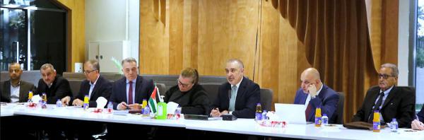 الشريدة وطوقان يعرضان مسودة برنامج تنفيذ رؤية التحديث الاقتصادي