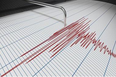 زلزال بقوة 6.1 درجة يهز جاوة الغربية في إندونيسيا