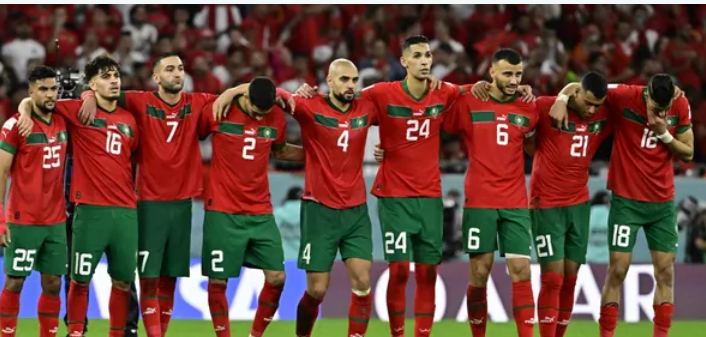 غياب لاعبين بارزين.. الركراكي يكشف تشكيلة المغرب ضد البرتغال
