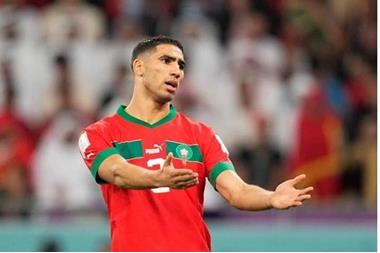 حكيمي يتقدم باعتذار إلى إنفانتينو