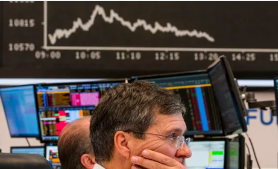 بعد تحول مفاجئ بسياسة المركزي الياباني.. أسهم أوروبا تتراجع