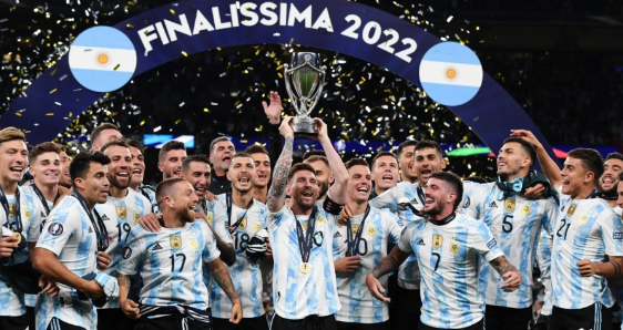 أين سيحتفل منتخب الأرجنتين بكأس العالم ؟