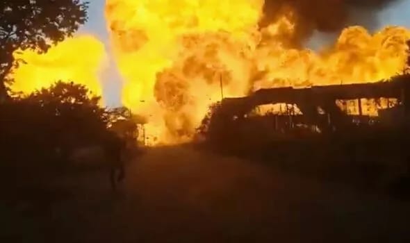 اسباب انفجار ناقلة الغاز في جنوب أفريقيا ... تفاصيل