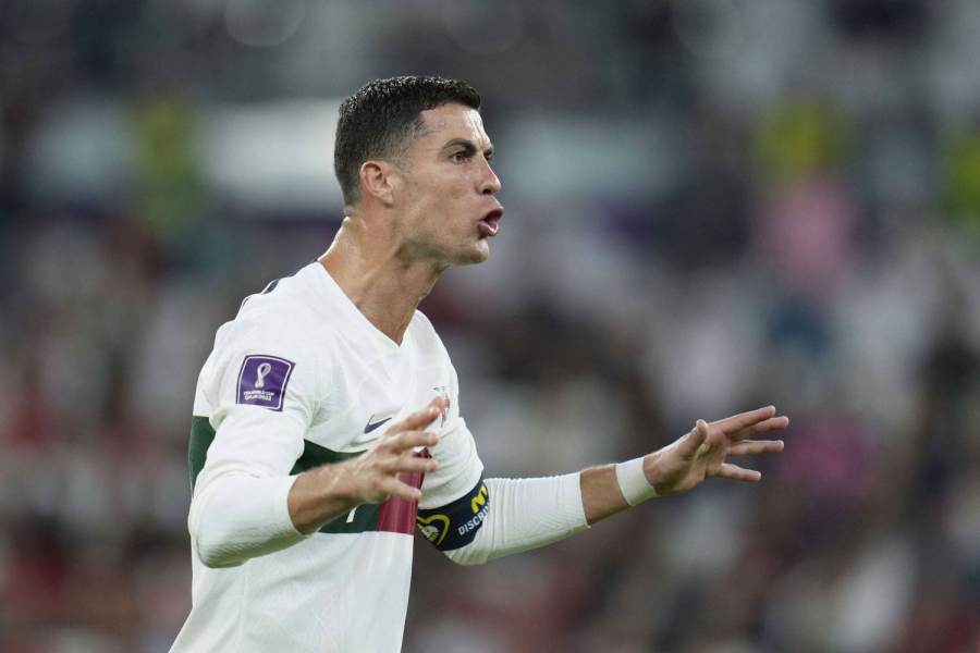 حجز جناح ملكي باسم رونالدو في أحد فنادق الرياض تمهيدا لانتقاله للنصر