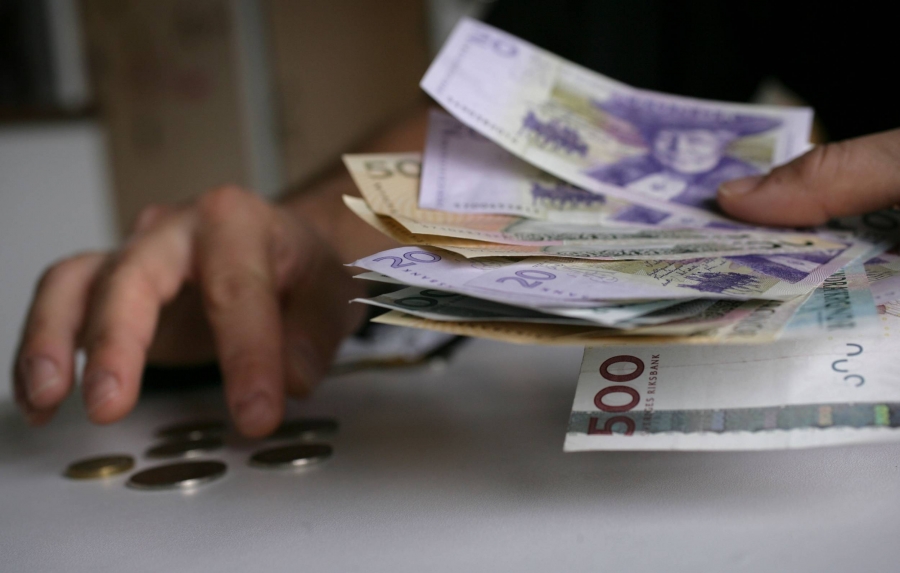 الكرون السويدي يسجل أسوأ أداء بين أقوى 10 عملات هذا العام