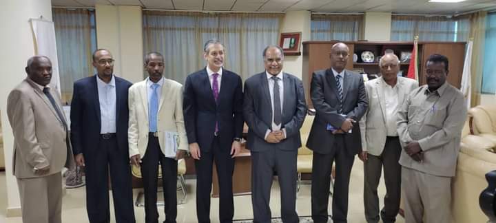 لقاء سفير مصر لدى السودان مع وزير التعليم العالي السوداني