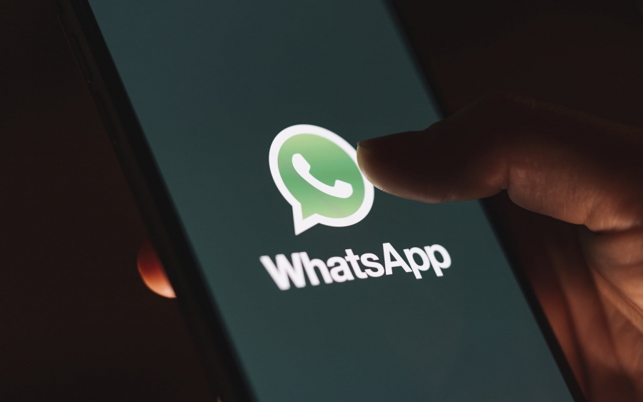 واتساب يتوقف عن العمل على 49 نوعاً من الهواتف الذكية